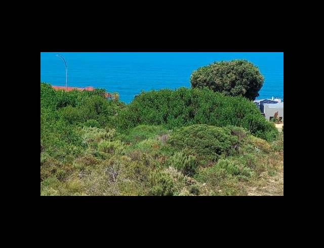LAND FOR SALE IN DANA BAY
